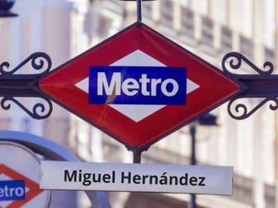 Estación Miguel Hernández metro Madrid